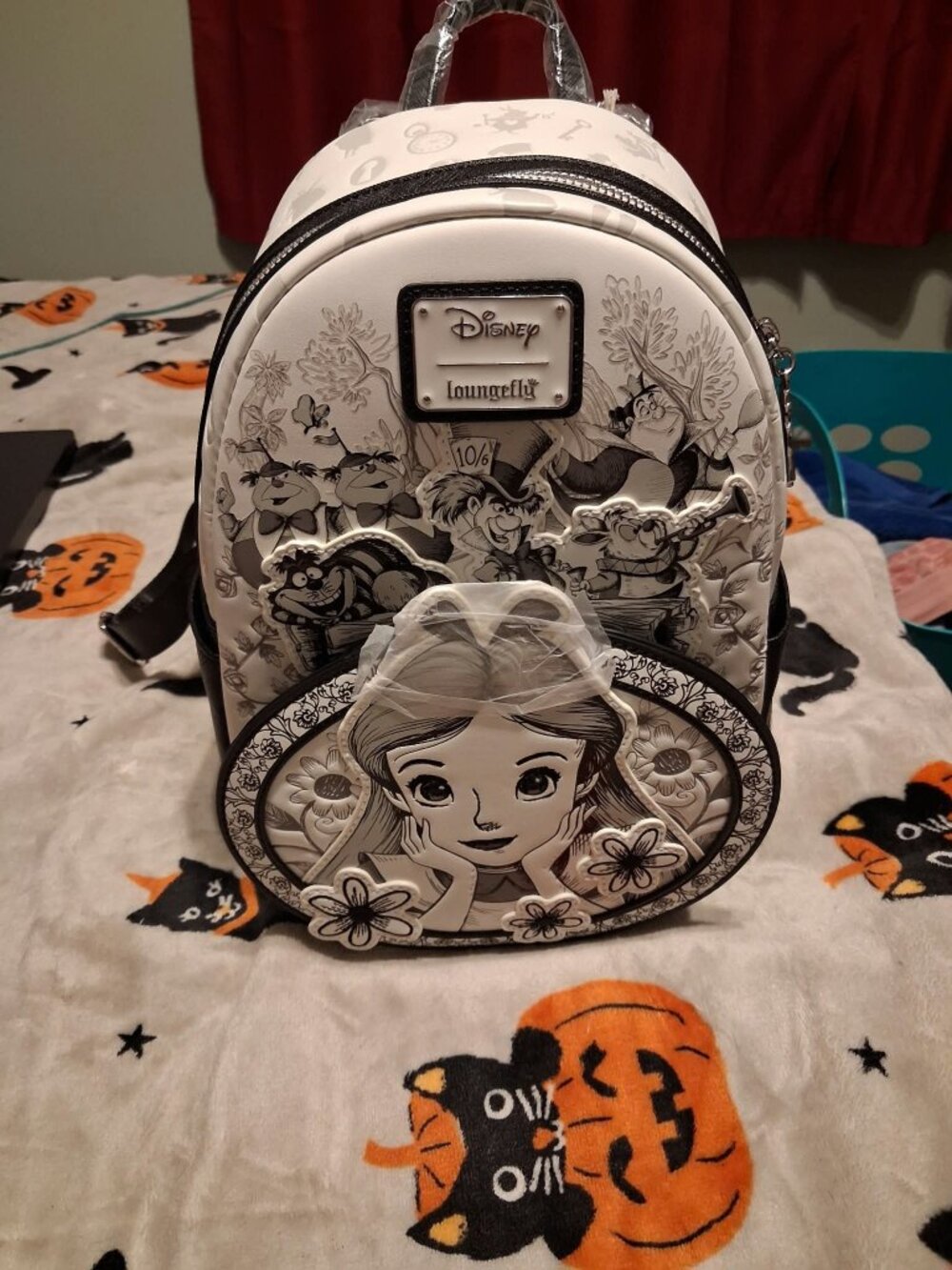 NWT Loungefly Alice in Wonderland Sketch Backpack
